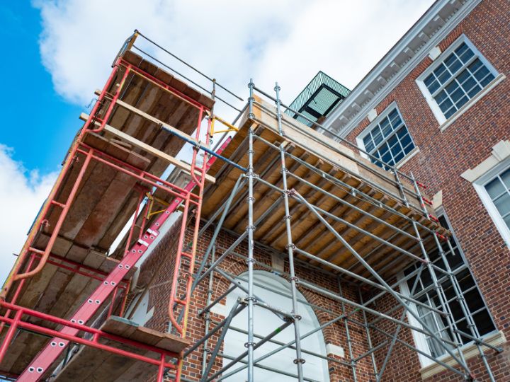 rent scaffolding Poplar